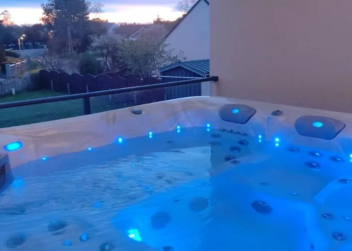 Jacuzzi Au Pied De La Baie Du Mont St Michel * Genêts