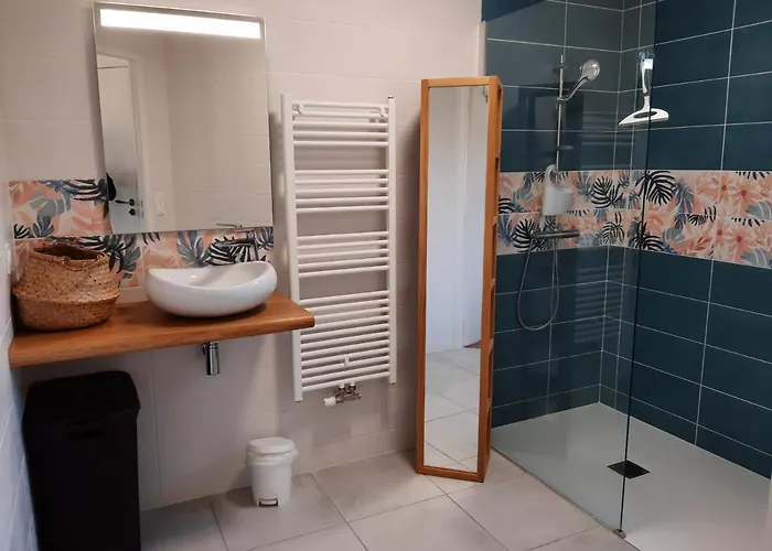 Feriehus Jacuzzi Au Pied De La Baie Du Mont St Michel